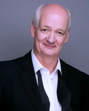 Colin Mochrie Alexandria