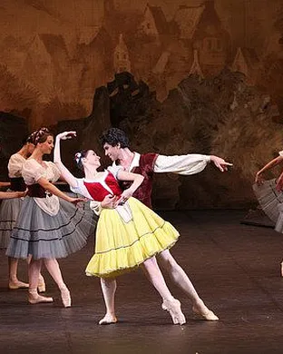 Giselle Baltimore
