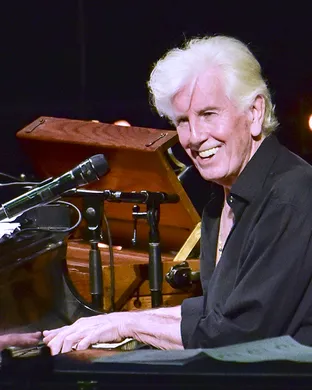Graham Nash Alexandria