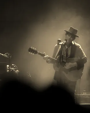 Gregory Alan Isakov Vienna