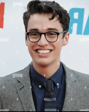 Joey Bragg Washington
