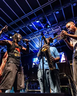 Lawrence - Band Baltimore