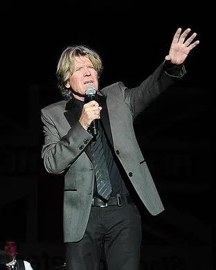 Peter Noone Alexandria