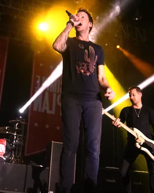 Simple Plan Oxon Hill